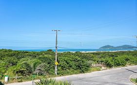 Studio luxuoso pé na areia em IRB203